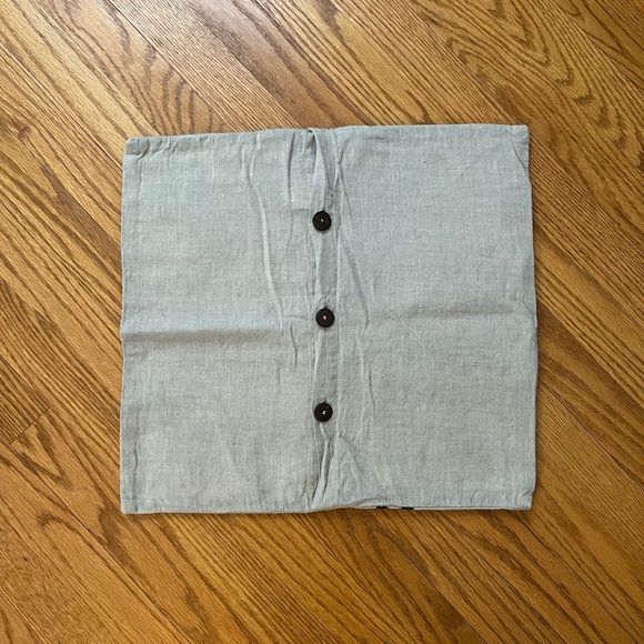 Chic West Elm Throw Pillow Covers:
- 18” x 18”
- Embroidered Diamond stripes - Picture 6 of 8